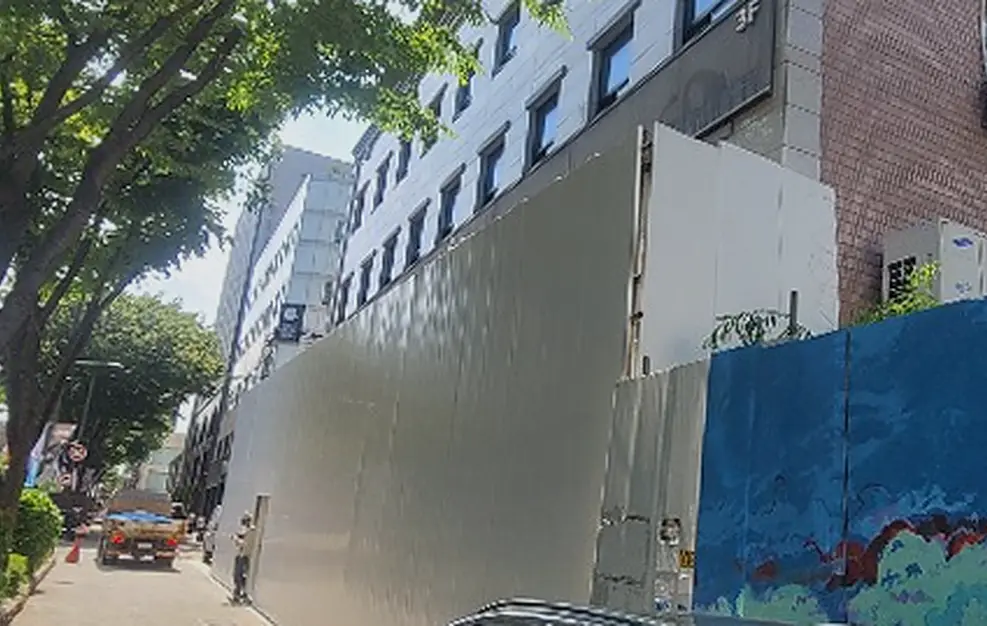 경기 부천 신흥동 성남분당구 매장철거 야간주말시공 작업 전후 1